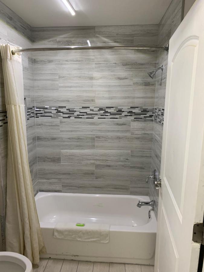 Southtown S.A. Inn San Antonio Bagian luar foto